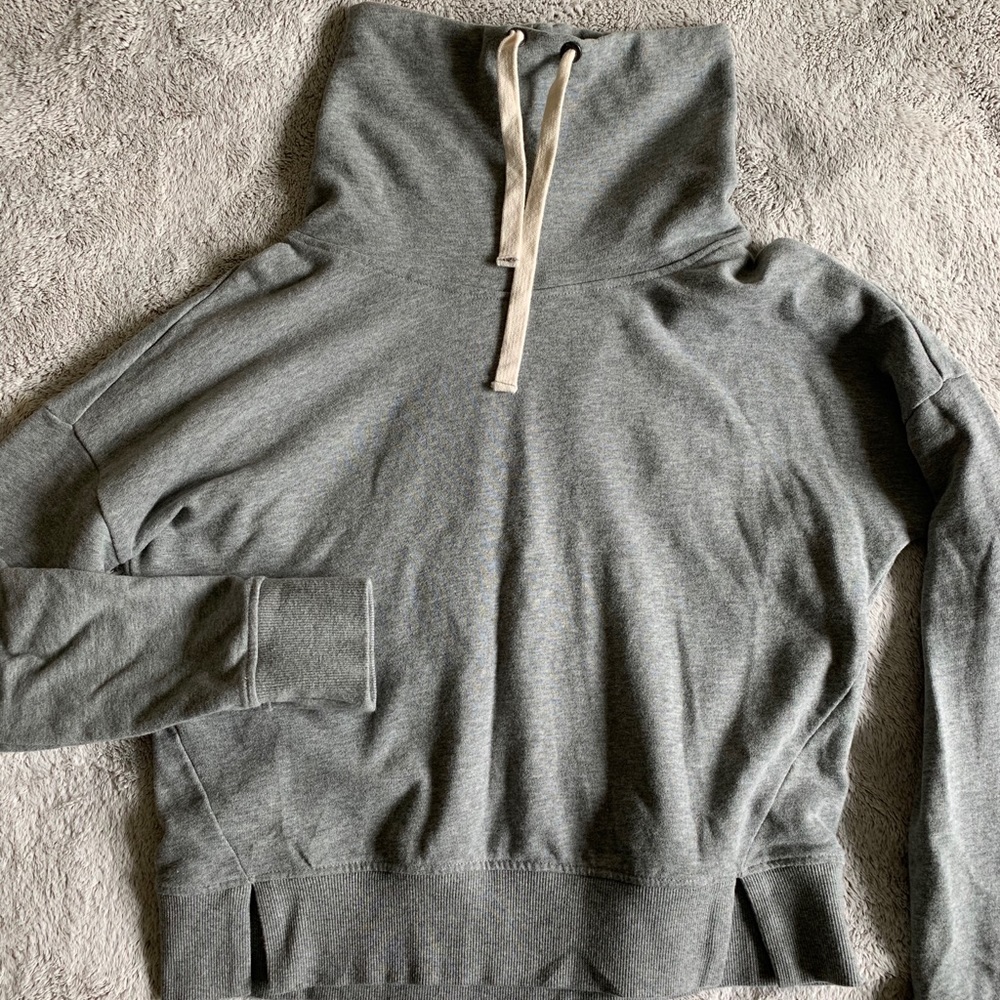Ugg crop sweater